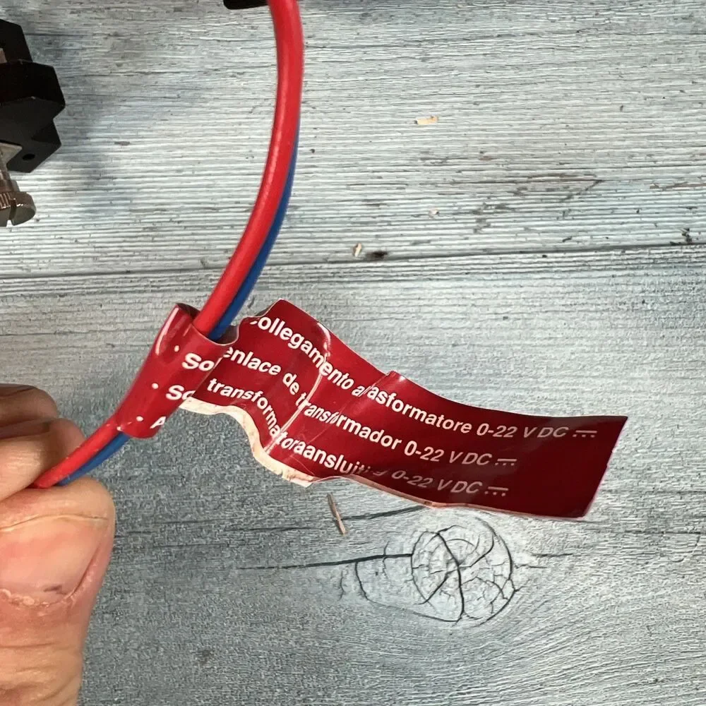 MRC HO Tech II Rail Power 1400 DC Transformer. Tested  Powers On